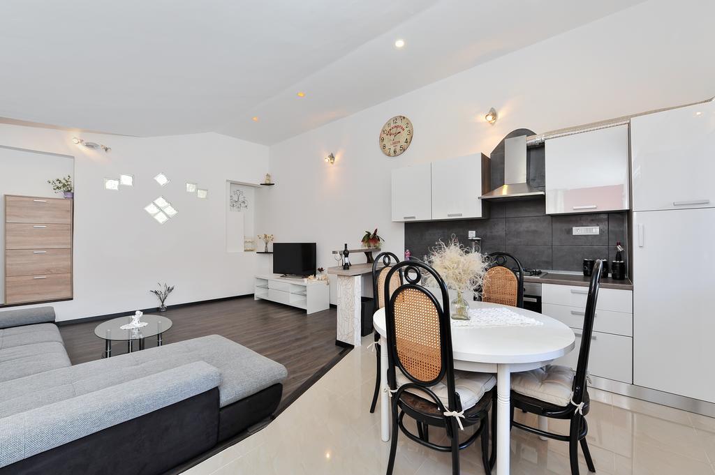 Apartment Borgo Zadar Exterior photo